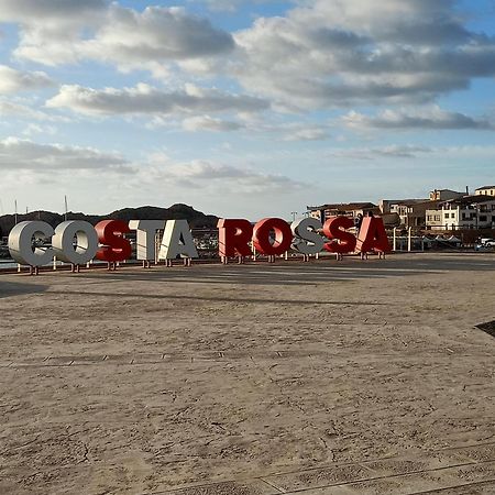 Tanca Della Torre Trilocale Vista Mare Leilighet Isola Rossa Eksteriør bilde